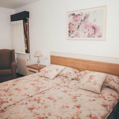 La Casina Apartment กังกัส เด โอนิส ภายนอก รูปภาพ